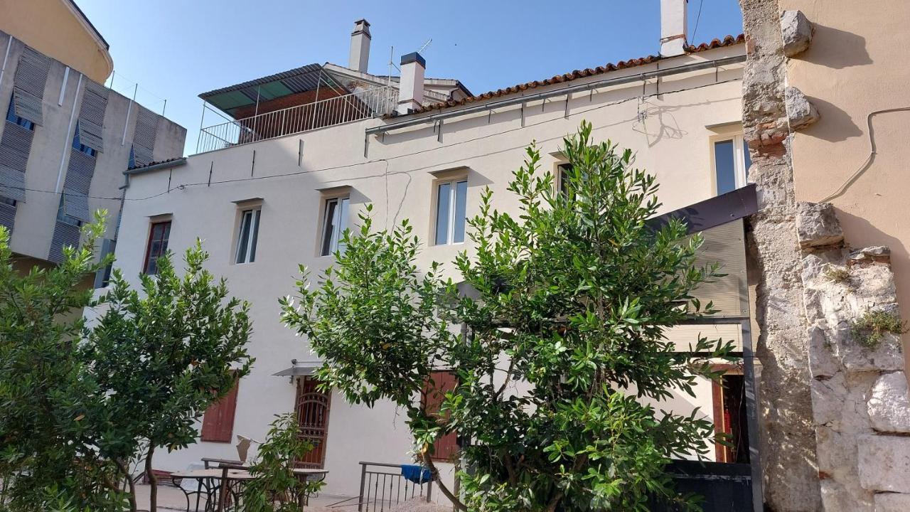 R&E Apartment Split Exterior photo